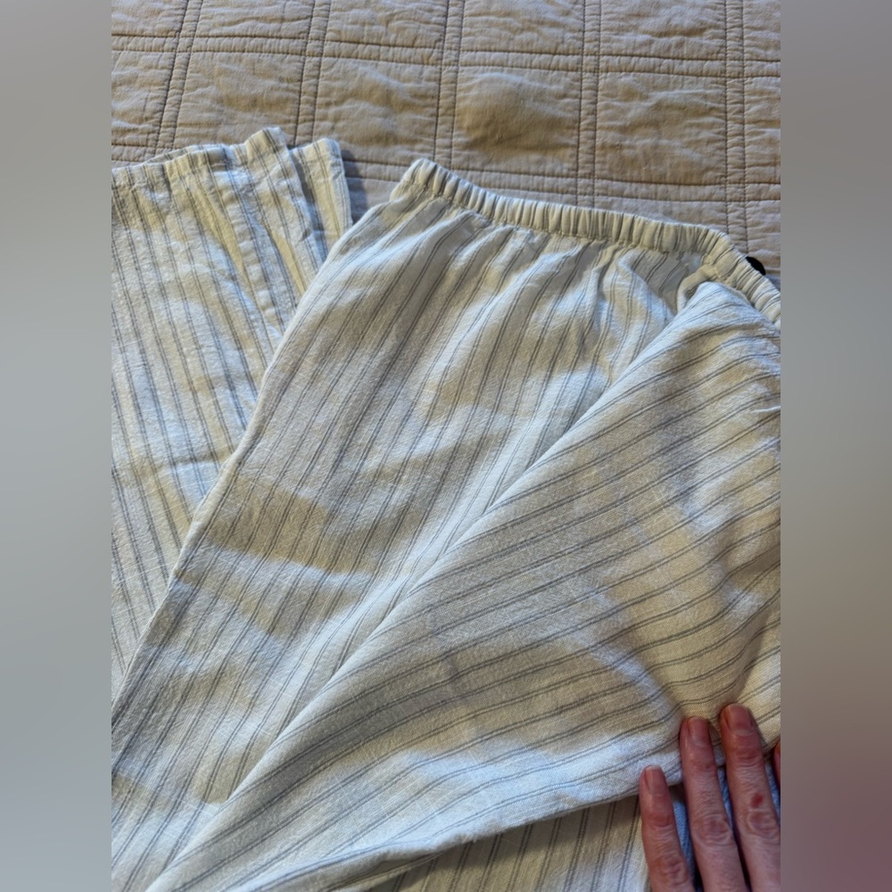 Divided by H&M linen pants, 2 pair XL - Picture 4 of 12